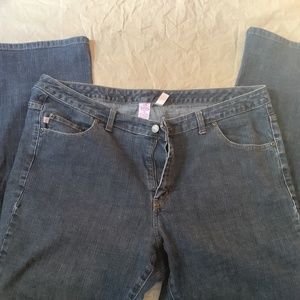 Women’s Plus size jeans